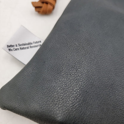 【中古品】【メンズ/レディース】 DECI デシ SMALL ROUND ZIP MINI WALLET 202204003 スモール ラウンドジップ ミニウォレット 財布 200-260830-as-02-izu カラー：ブラック 万代Net店