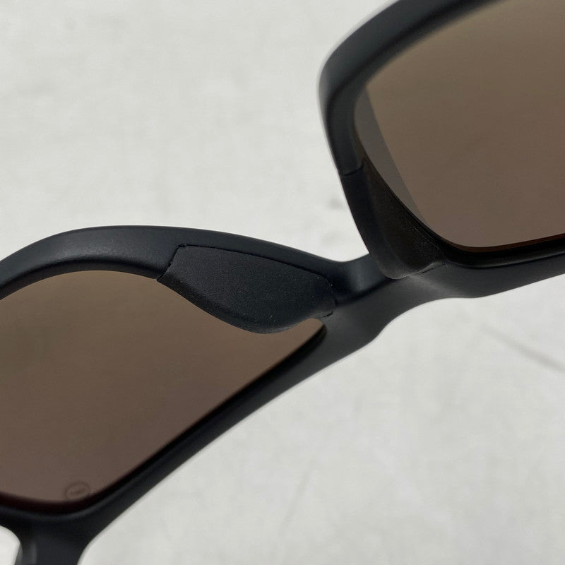 【中古美品】【メンズ/レディース】 ELECTRIC エレクトリック KNOXVILLE SPORT SUNGLASSES EE15165265 0000 ノックスビルスポーツ サングラス 203-260820-as-16-izu カラー：ブラック 万代Net店