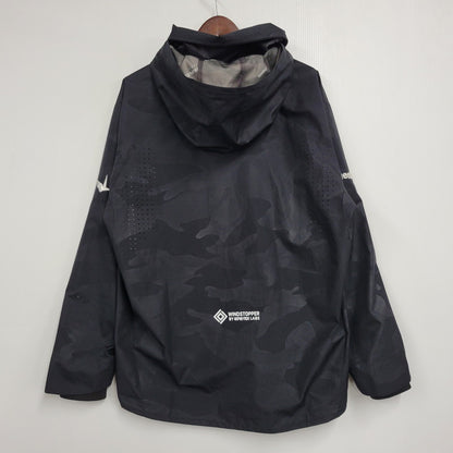 【中古品】【メンズ】 1PIU1UGUALE3 RELAX ウノピゥウノウグァーレトレ リラックス × +PHENIX プラスフェニックス WINDSTOPPER PRODUCTS BY GORE-TEX LABS 144-260822-kh-03-izu サイズ：L カラー：ブラック 万代Net店