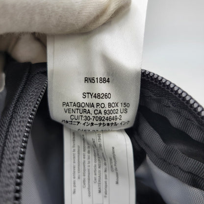 【中古品】【メンズ/レディース】 patagonia パタゴニア ATOM SLING 8L STY48260SP17 アトム スリング 8L バッグ カバン 鞄 188-260903-as-27-izu カラー：ブラック 万代Net店