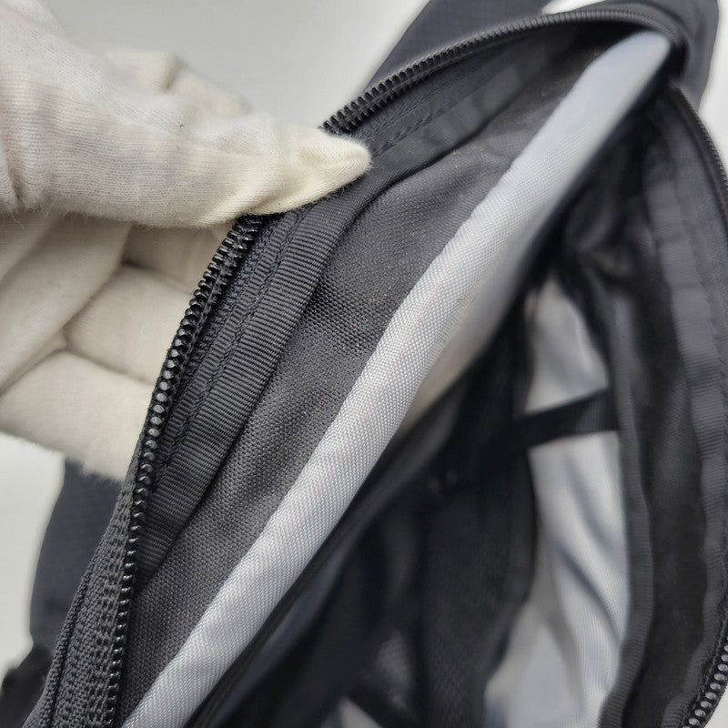 【中古品】【メンズ/レディース】 patagonia パタゴニア ATOM SLING 8L STY48260SP17 アトム スリング 8L バッグ カバン 鞄 188-260903-as-27-izu カラー：ブラック 万代Net店