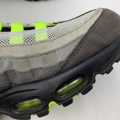 【中古品】【メンズ】 NIKE ナイキ AIR MAX 95 OG 554970-071 エアマックス95 OG スニーカー 靴 160-260822-as-14-izu サイズ：27.5cm カラー：BLACK/VOLT-MEDIUM ASH 万代Net店