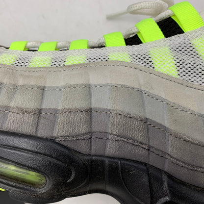 【中古品】【メンズ】 NIKE ナイキ AIR MAX 95 OG 554970-071 エアマックス95 OG スニーカー 靴 160-260822-as-14-izu サイズ：27.5cm カラー：BLACK/VOLT-MEDIUM ASH 万代Net店