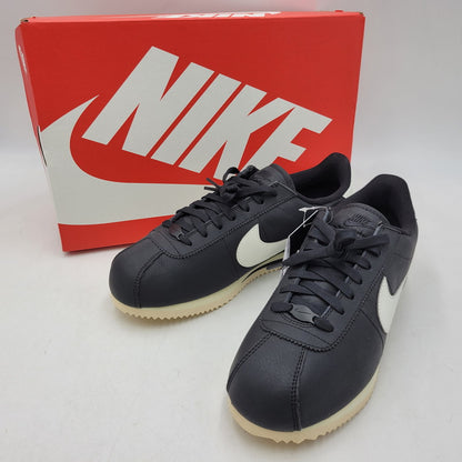 【中古美品】【メンズ】 NIKE ナイキ W CORTEZ 23 PREMIUM FB6877-001 ウィメンズ コルテッツ 23 プレミアム スニーカー 靴 160-260823-as-03-izu サイズ：28cm カラー：BLACK/SAIL-ALABASTER 万代Net店