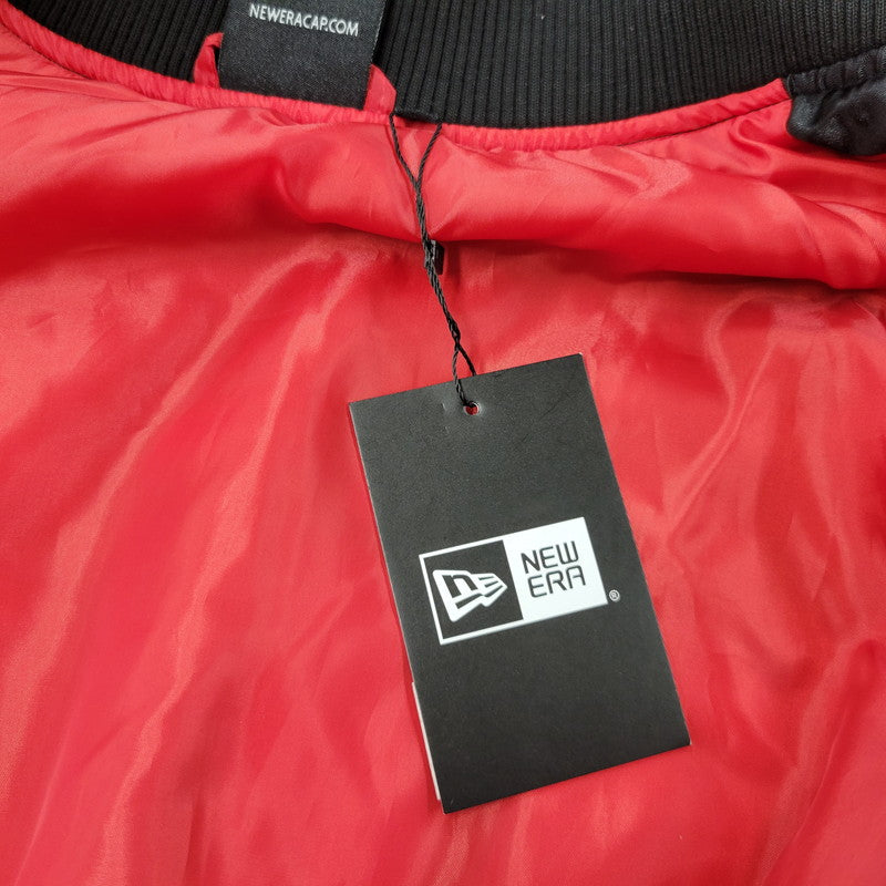 【中古美品】【メンズ】 NEWERA ニューエラ 13102980 SATIN WORDMARK BOMBER JACKET サテン ワードマーク ボンバー ジャケット CHIBUL アウター 148-260824-ya-05-izu サイズ：XL カラー：ブラック 万代Net店