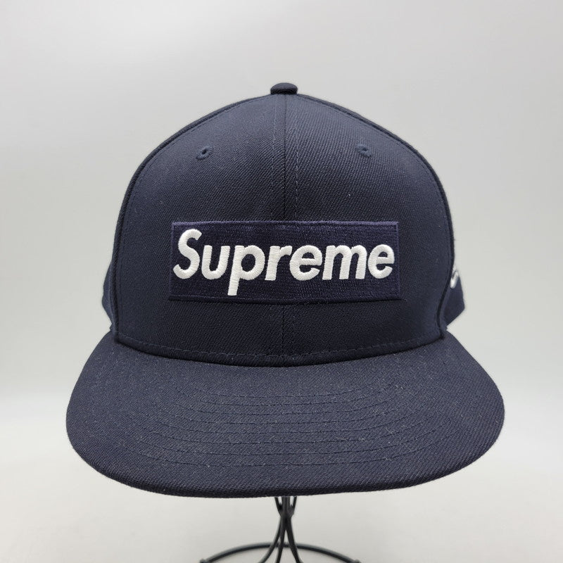 【中古品】【メンズ】 SUPREME シュプリーム 24FW GRINCH BOX LOGO NEW ERA グリンチ ボックス ロゴ ニューエラ キャップ 帽子 185-260823-yn-03-izu サイズ：7 3/4 カラー：ネイビー 万代Net店
