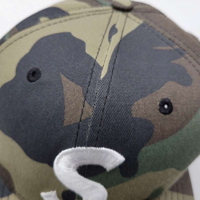 【中古品】【メンズ】 SUPREME シュプリーム 24FW SCREW BALL S LOGO NEW ERA スクリュー ボール エス ロゴ ニューエラ キャップ 帽子 185-260823-yn-04-izu サイズ：7 3/4 カラー：ウッドランドカモ 万代Net店