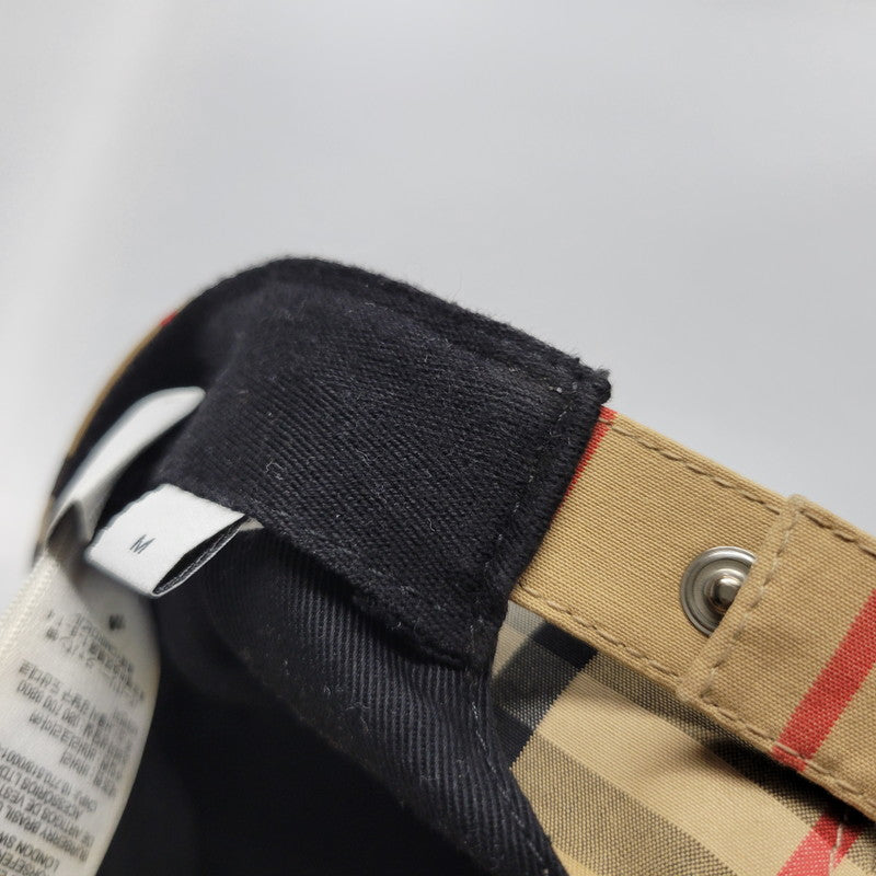 【中古品】【メンズ/レディース】 BURBERRY バーバリー BASEBALL CAP ITFACPRO15CHI 8017283 ベースボールキャップ 国内正規 帽子 服飾雑貨 183-260826-ay-11-izu サイズ：M カラー：ベージュ 万代Net店