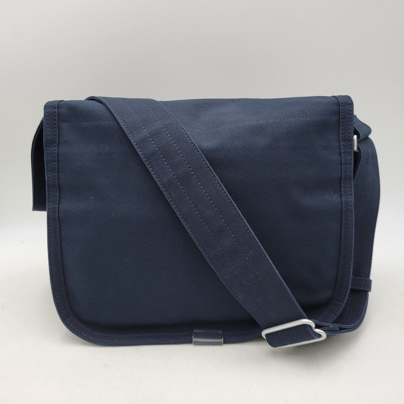 【中古品】【メンズ/レディース】 PORTER ポーター NAKED SHOULDER BAG(M) 667-19472 ネイキッド ショルダーバッグ カバン 鞄 188-260826-ay-02-izu カラー：ネイビー 万代Net店
