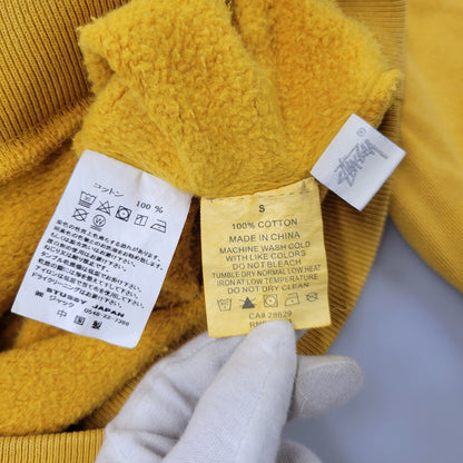 【中古品】【メンズ】 STUSSY ステューシー 218108 CARE HOODIE ケア フーディー トップス 長袖 142-260906-ya-01-izu サイズ：S カラー：マスタード 万代Net店