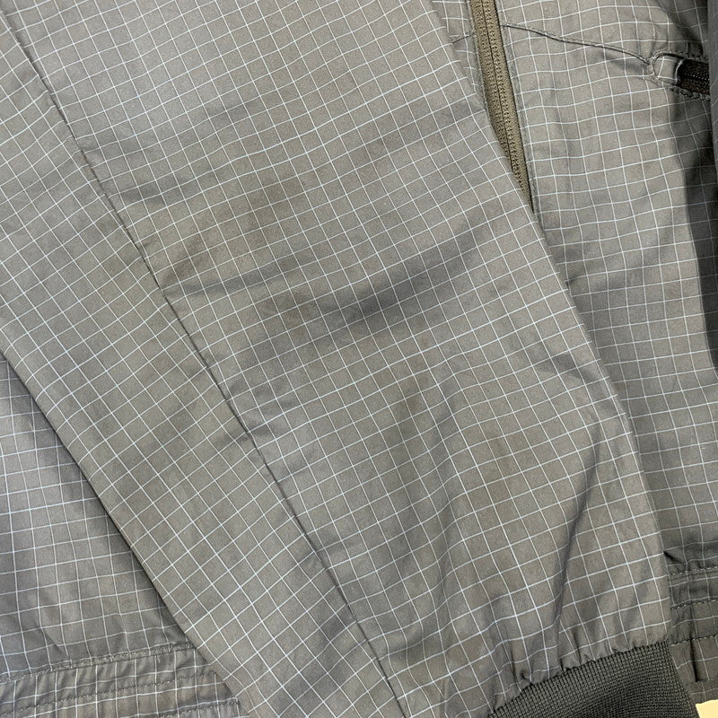 【中古品】【メンズ】 NIKE ナイキ GRAPH CHECK NYLON JACKET グラフ チェック ナイロン ジャケット アウター 148-260827-yn-03-izu サイズ：XL カラー：ネイビー 万代Net店