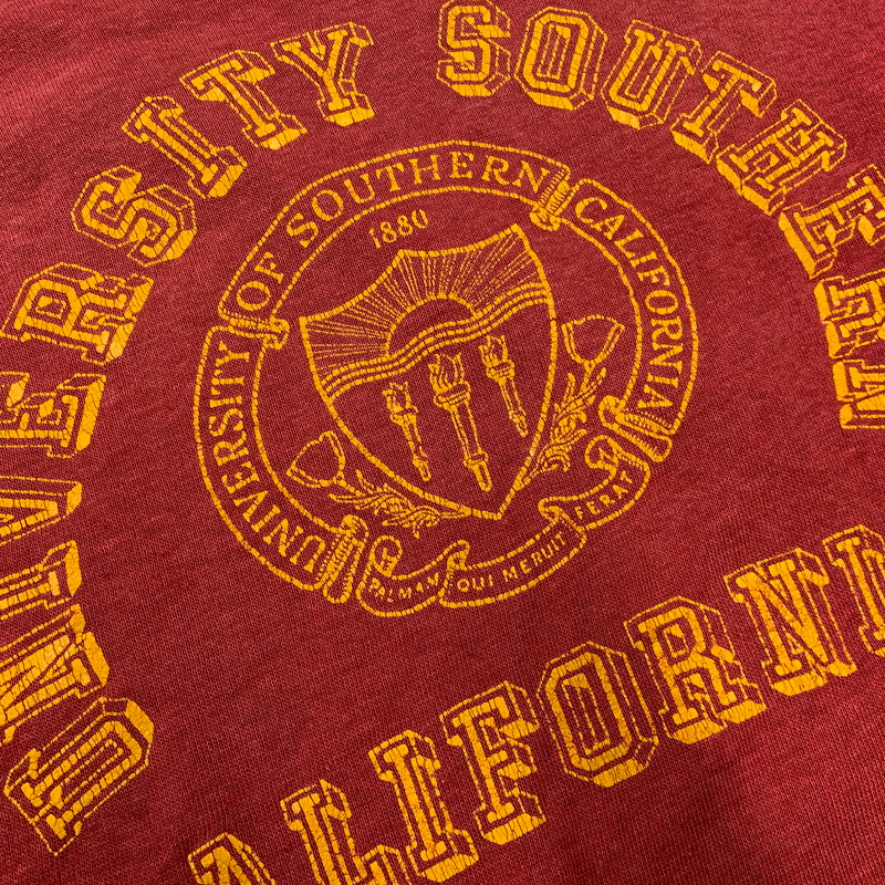 【現状渡し品】【メンズ】 USED UNIVERSITY SOUTHERN CALIFORNIA RAGLAN S S SWEAT SHIRT ラグラン ショートスリーブ スウェット シャツ トップス 半袖 146-260827-cs-03-izu サイズ：不明 カラー：レッド 万代Net店