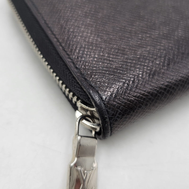 【中古品】【メンズ/レディース】 LOUIS VUITTON ルイ・ヴィトン M30056 タイガ ジッピー オーガナイザーNM 財布 サイフ ウォレット 179-260826-ay-05-izu カラー：ブラック 万代Net店