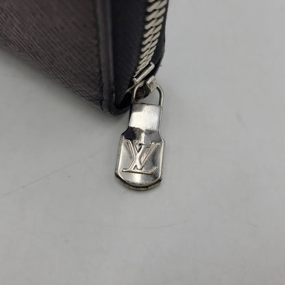 【中古品】【メンズ/レディース】 LOUIS VUITTON ルイ・ヴィトン M30056 タイガ ジッピー オーガナイザーNM 財布 サイフ ウォレット 179-260826-ay-05-izu カラー：ブラック 万代Net店
