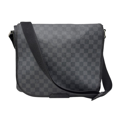 【現状渡し品】【メンズ/レディース】 LOUIS VUITTON ルイ・ヴィトン N58029 ダミエ グラフィット ダニエル MM ショルダーバッグ カバン 鞄 179-260826-ay-04-izu カラー：ブラック 万代Net店