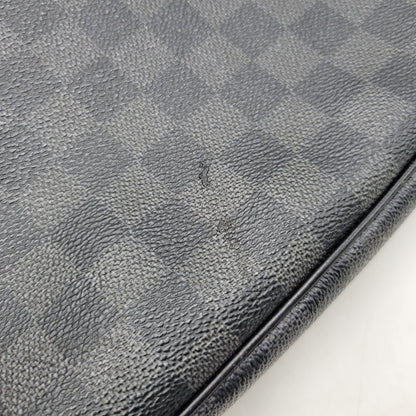 【現状渡し品】【メンズ/レディース】 LOUIS VUITTON ルイ・ヴィトン N58029 ダミエ グラフィット ダニエル MM ショルダーバッグ カバン 鞄 179-260826-ay-04-izu カラー：ブラック 万代Net店