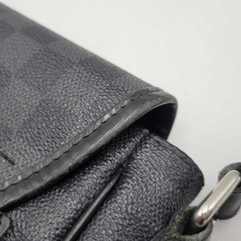【現状渡し品】【メンズ/レディース】 LOUIS VUITTON ルイ・ヴィトン N58029 ダミエ グラフィット ダニエル MM ショルダーバッグ カバン 鞄 179-260826-ay-04-izu カラー：ブラック 万代Net店