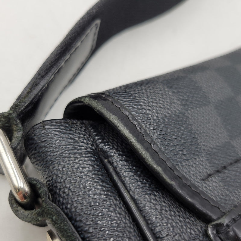 【現状渡し品】【メンズ/レディース】 LOUIS VUITTON ルイ・ヴィトン N58029 ダミエ グラフィット ダニエル MM ショルダーバッグ カバン 鞄 179-260826-ay-04-izu カラー：ブラック 万代Net店