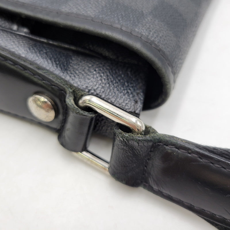 【現状渡し品】【メンズ/レディース】 LOUIS VUITTON ルイ・ヴィトン N58029 ダミエ グラフィット ダニエル MM ショルダーバッグ カバン 鞄 179-260826-ay-04-izu カラー：ブラック 万代Net店
