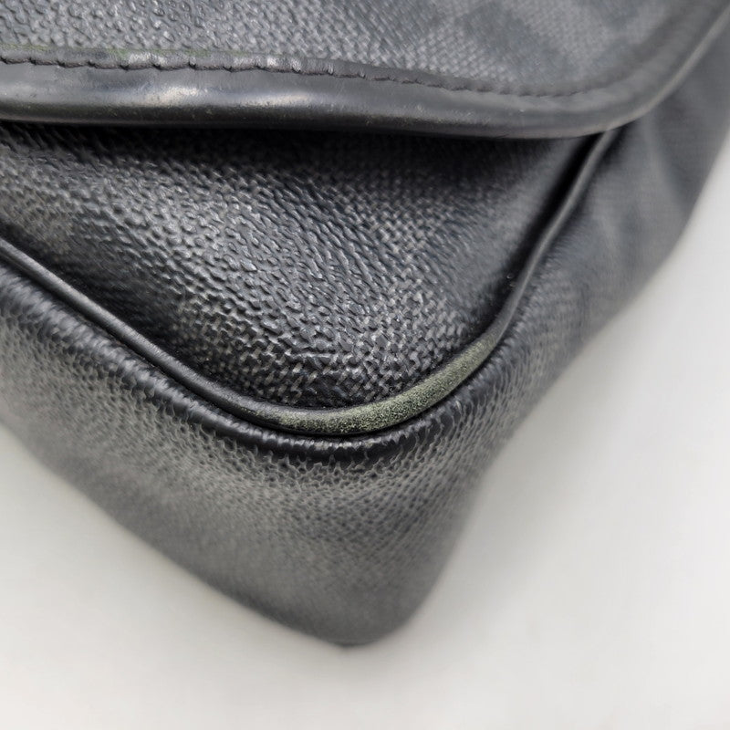 【現状渡し品】【メンズ/レディース】 LOUIS VUITTON ルイ・ヴィトン N58029 ダミエ グラフィット ダニエル MM ショルダーバッグ カバン 鞄 179-260826-ay-04-izu カラー：ブラック 万代Net店