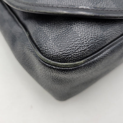 【現状渡し品】【メンズ/レディース】 LOUIS VUITTON ルイ・ヴィトン N58029 ダミエ グラフィット ダニエル MM ショルダーバッグ カバン 鞄 179-260826-ay-04-izu カラー：ブラック 万代Net店