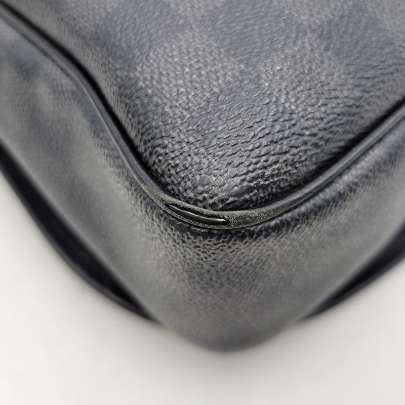 【現状渡し品】【メンズ/レディース】 LOUIS VUITTON ルイ・ヴィトン N58029 ダミエ グラフィット ダニエル MM ショルダーバッグ カバン 鞄 179-260826-ay-04-izu カラー：ブラック 万代Net店