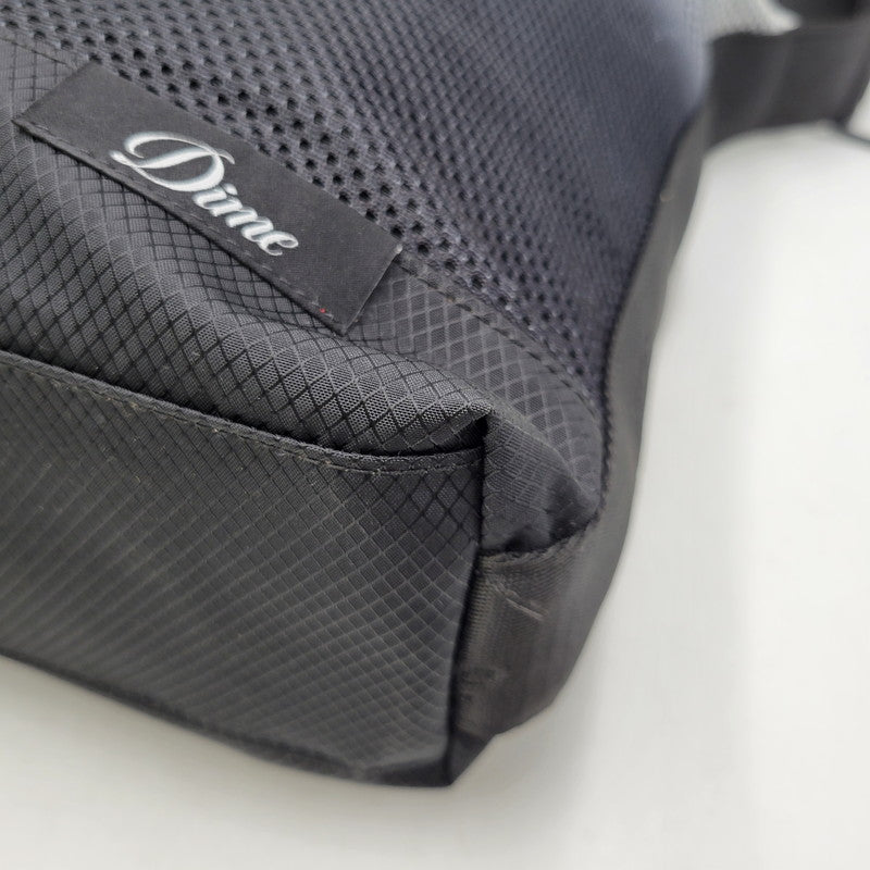 【中古美品】【メンズ/レディース】 DIME ダイム GRADIENT MESSENGER BAG グラディエント メッセンジャーバッグ カバン 鞄 188-260903-as-26-izu カラー：ブラック×グレー 万代Net店