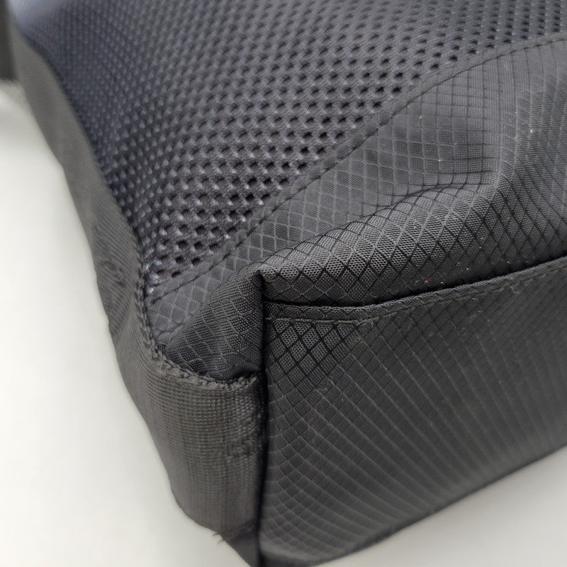【中古美品】【メンズ/レディース】 DIME ダイム GRADIENT MESSENGER BAG グラディエント メッセンジャーバッグ カバン 鞄 188-260903-as-26-izu カラー：ブラック×グレー 万代Net店