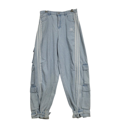 【中古品】【レディース】 adidas アディダス ADILENIUM DENIM CARGO PANTS IV9344 アディレニウム デニムカーゴパンツ 168-260829-as-14-izu サイズ：29 カラー：ライトインディゴ 万代Net店
