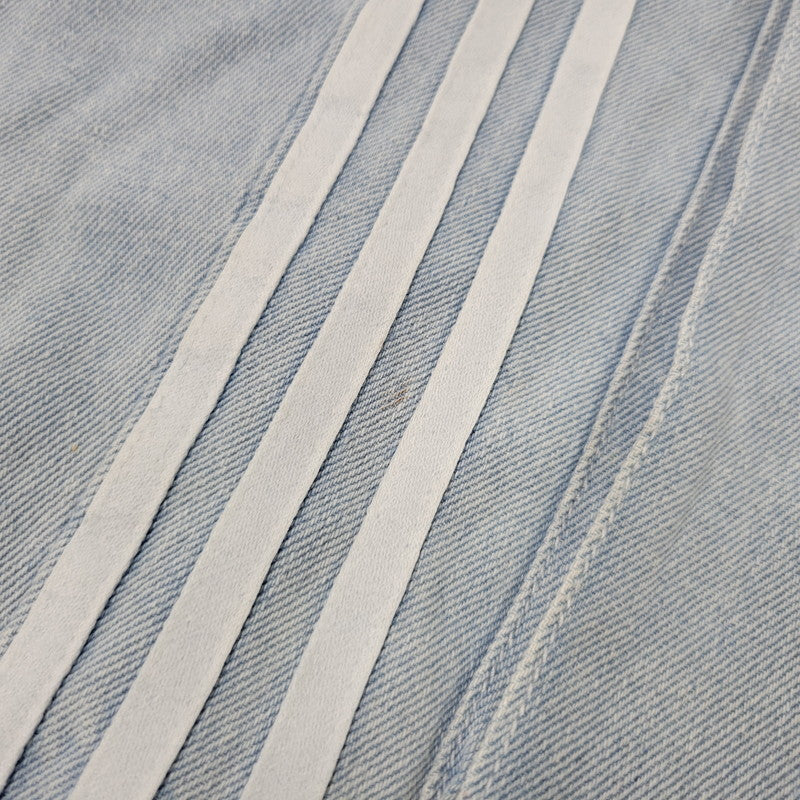 【中古品】【レディース】 adidas アディダス ADILENIUM DENIM CARGO PANTS IV9344 アディレニウム デニムカーゴパンツ 168-260829-as-14-izu サイズ：29 カラー：ライトインディゴ 万代Net店