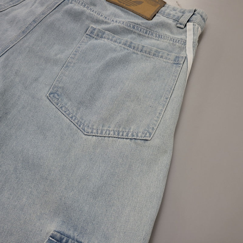 【中古品】【レディース】 adidas アディダス ADILENIUM DENIM CARGO PANTS IV9344 アディレニウム デニムカーゴパンツ 168-260829-as-14-izu サイズ：29 カラー：ライトインディゴ 万代Net店