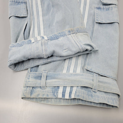 【中古品】【レディース】 adidas アディダス ADILENIUM DENIM CARGO PANTS IV9344 アディレニウム デニムカーゴパンツ 168-260829-as-14-izu サイズ：29 カラー：ライトインディゴ 万代Net店