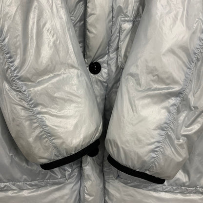 【中古品】【メンズ】 STONE ISLAND ストーンアイランド 691570821 18AW PERTEX QUANTUM Y DOWN PARKA パーテックス クアンタム ワイ ダウン パーカ アウター 141-260828-ya-01-izu サイズ：L カラー：シルバー 万代Net店