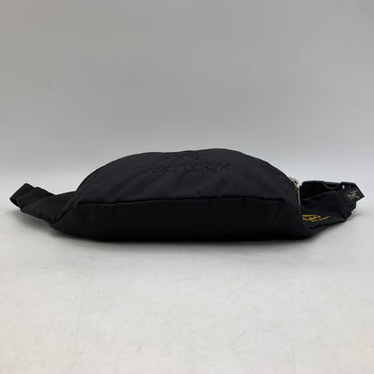 【中古品】【メンズ/レディース】 ARCTERYX×BEAMS アークテリクス ビームス 22847-108047 URBAN FANNY アーバン ファニー カバン 鞄 188-260910-cs-15-izu カラー：ブラック 万代Net店