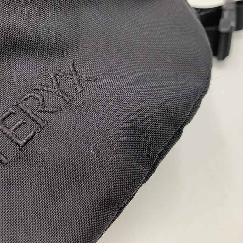 【中古品】【メンズ/レディース】 ARCTERYX×BEAMS アークテリクス ビームス 22847-108047 URBAN FANNY アーバン ファニー カバン 鞄 188-260910-cs-15-izu カラー：ブラック 万代Net店