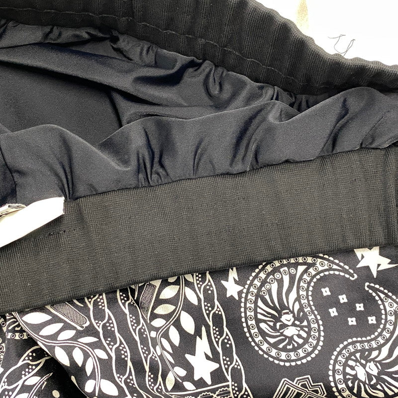 【中古品】【メンズ】 A BATHING APE アベイシングエイプ BAPE BLACK PAISLEY SILK SHORTS ペイズリー シルク ショーツ ショートパンツ ボトムス 153-260901-kh-10-izu サイズ：M カラー：ブラック×ホワイト 万代Net店