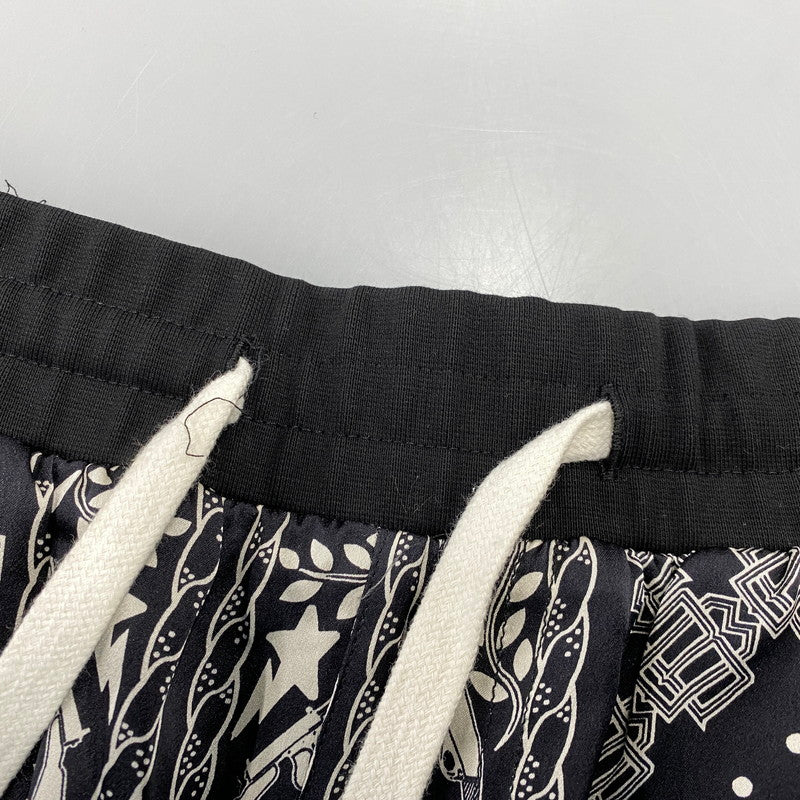 【中古品】【メンズ】 A BATHING APE アベイシングエイプ BAPE BLACK PAISLEY SILK SHORTS ペイズリー シルク ショーツ ショートパンツ ボトムス 153-260901-kh-10-izu サイズ：M カラー：ブラック×ホワイト 万代Net店