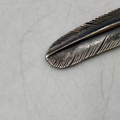 【中古品】【メンズ/レディース】 SHARE ONE'S FATE シェアワンズフェイト 1ST FEATHER＆DROP SNAKE TOP ファースト フェザー ドロップ スネーク トップ ペンダントトップ アクセサリー 192-260831-cs-08-izu カラー：シルバー 万代Net店