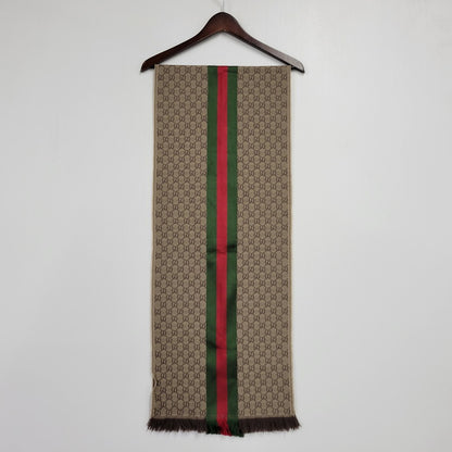 【中古品】【メンズ/レディース】 GUCCI グッチ GG柄 ウェブライン マフラー 183-260902-as-18-izu サイズ：37×180cm カラー：ブラウン系 万代Net店