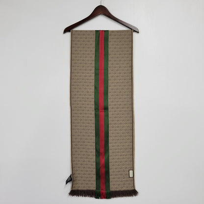 【中古品】【メンズ/レディース】 GUCCI グッチ GG柄 ウェブライン マフラー 183-260902-as-18-izu サイズ：37×180cm カラー：ブラウン系 万代Net店