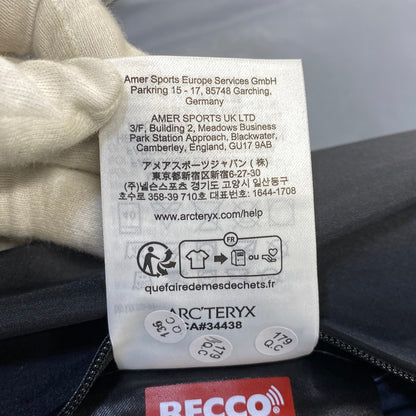 【中古美品】【メンズ】 ARC'TERYX アークテリクス X000010004 BETA JACKET M ベータ ジャケット アウター 144-260831-cs-03-izu サイズ：L カラー：ブラック 万代Net店