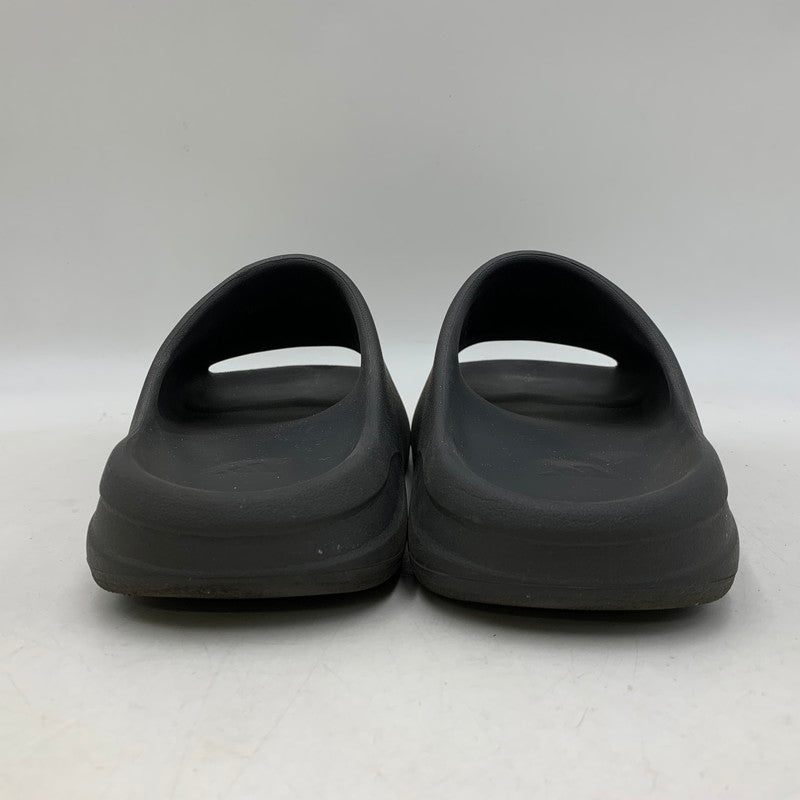 【中古品】【メンズ】 adidas アディダス YEEZY SLIDE HQ6448 イージースライド サンダル 靴 161-260831-as-05-izu サイズ：26.5cm カラー：ONYX/ONYX/ONYX 万代Net店