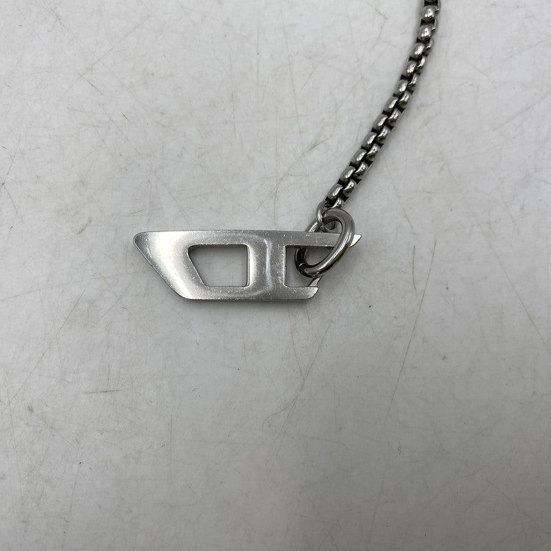 【中古品】【メンズ/レディース】 DIESEL ディーゼル DX1477040 STEEL D LOGO CHAIN NECKLACE スチール ディー ロゴ チェーン ネックレス アクセサリー 192-260904-cs-06-izu カラー：シルバー 万代Net店