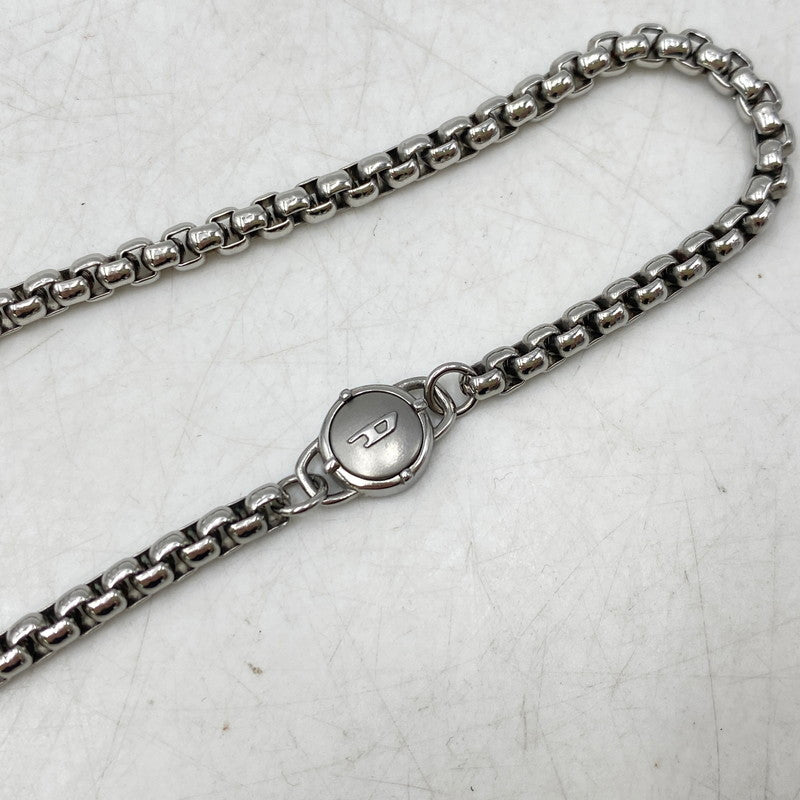 【中古品】【メンズ/レディース】 DIESEL ディーゼル DX1477040 STEEL D LOGO CHAIN NECKLACE スチール ディー ロゴ チェーン ネックレス アクセサリー 192-260904-cs-06-izu カラー：シルバー 万代Net店