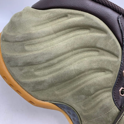 【中古品】【メンズ】 NIKE ナイキ 575420-200 AIR FOAMPOSITE ONE エア フォーム ポジット ワン スニーカー 靴 160-260917-kh-24-izu サイズ：27.5 カラー：MEDIUM OLIVE/LIGHT BROWN-VELVET BROWN-BLACK 万代Net店
