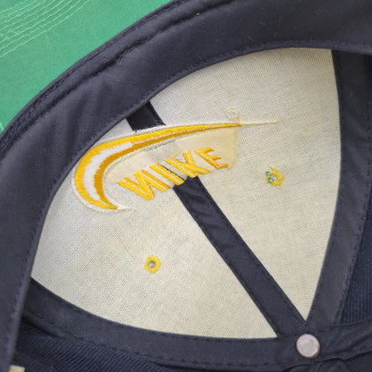 【中古品】【メンズ/レディース】 NIKE ナイキ LOGO CAP ロゴキャップ 帽子 185-260909-as-10-izu サイズ：F カラー：ネイビー×イエロー 万代Net店