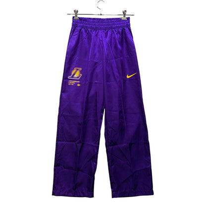 【中古品】【メンズ】 NIKE ナイキ× NBA エヌビーエー LAKERS STANDARD FIT HIGH RISE PANTS レイカーズ スタンダード フィット ハイライズ パンツ ズボン ボトムス 159-260918-ya-26-izu サイズ：S カラー：パープル 万代Net店