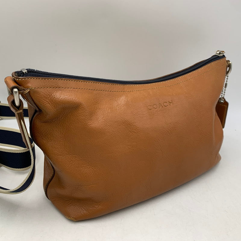 【中古品】【メンズ/レディース】 COACH コーチ F70559 HERITAGE LEATHER SHOULDER BAG ヘリテイジレザー ショルダーバッグ 鞄 カバン 188-260919-ya-06-izu カラー：ブラウン 万代Net店