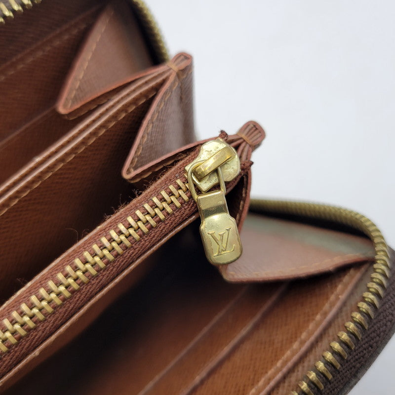 【現状渡し品】【メンズ/レディース】 LOUIS VUITTON ルイ・ヴィトン M60017 モノグラム ジッピーウォレット 長財布 179-260909-as-32-izu カラー：ブラウン 万代Net店