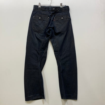 【中古品】【メンズ】 LEVI'S リーバイス ENGINEERED JEANS エンジニアド ジーンズ パンツ ボトムス ズボン 157-260909-cs-04-izu サイズ：32×34 カラー：ネイビー 万代Net店
